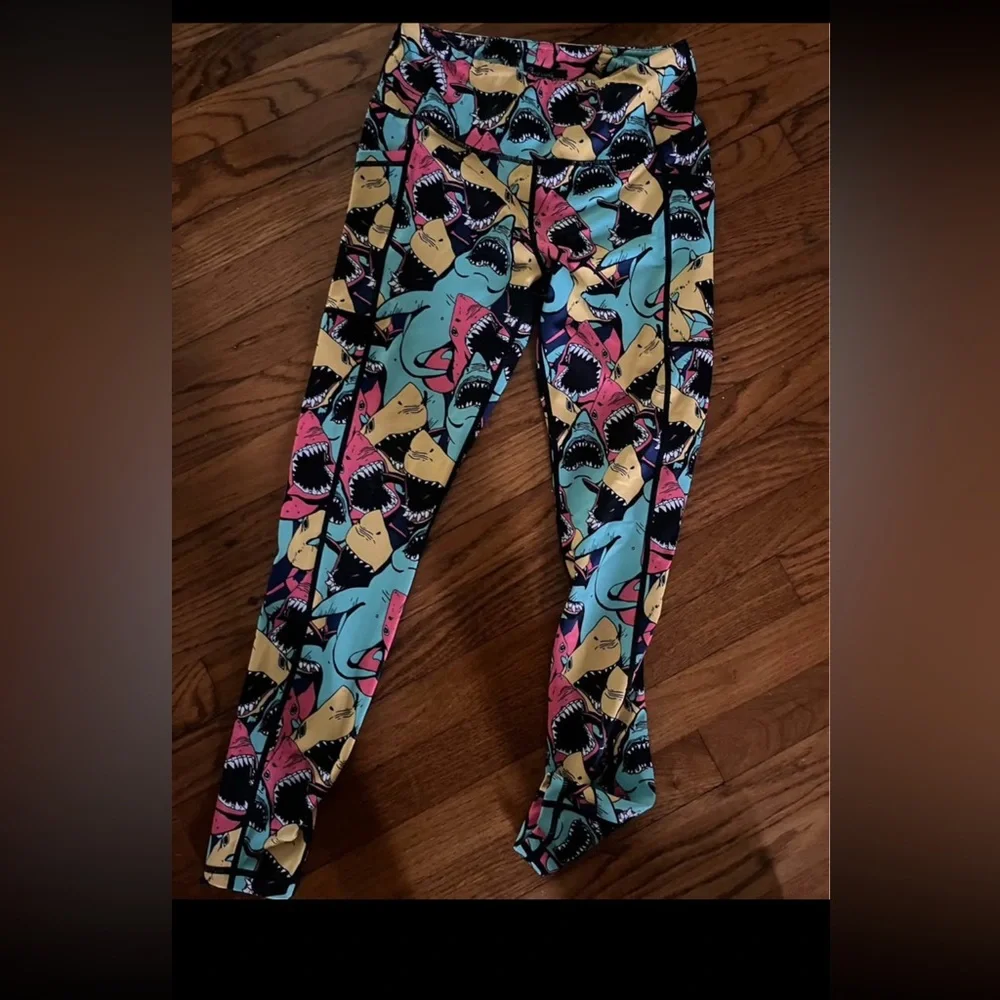 Constantly varied gear shark leggings - Picture 1 of 2
